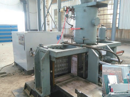 Casting automatic molding machine